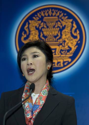 La primera ministra de Tailandia, Yingluck Shinawatra, durante la rueda de prensa posterior al fallo del Tribunal Constitucional que fuerza su destitución La primera ministra de Tailandia, Yingluck Shinawatra, durante la rueda de prensa posterior al fallo del Tribunal Constitucional que fuerza su destitución
