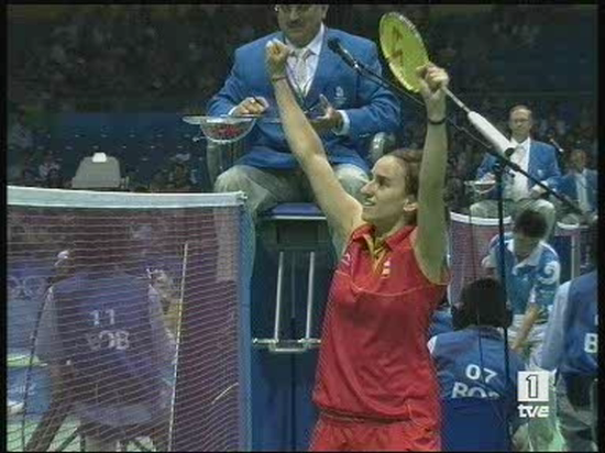 Primera victoria del b�dminton