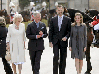 Ver v&iacute;deo  'Primera visita oficial a Espa&ntilde;a de Carlos de Inglaterra y la duquesa de Cornualles'