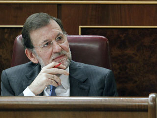 Ver v&iacute;deo  'Primeras declaraciones Mariano Rajoy despu&eacute;s de su investidura'