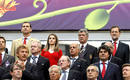 Los pr&iacute;ncipes de Asturias, junto al presidente de la RFEF y el presidente del Gobierno, entre las autoridades presentes en el Espa&ntilde;a-Italia.