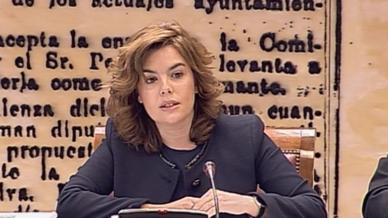 El Gobierno insiste en que rebajar el d&eacute;ficit es una prioridad absoluta