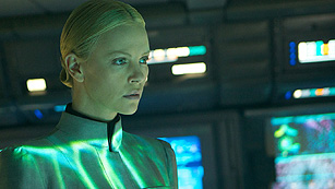 Ver v&iacute;deo  'Prometheus: Charlize Theron es Meredith Vickers'
