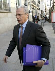 TS ADMITE A TR&Aacute;MITE LA QUERELLA DE UN SINDICATO ULTRADERECHISTA CONTRA GARZ&Oacute;N