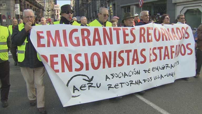 Los jubilados emigrantes piden que Hacienda no les multe