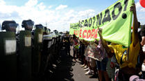Ir al Video&nbsp;Protestas en Brasil contra la Copa Confederaciones