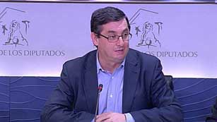 Ver v&iacute;deo  'El PSOE achaca la subida del paro a las pol&iacute;ticas del Gobierno'