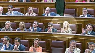 Ver v&iacute;deo  'El PSOE pide la dimisi&oacute;n de la diputada del PP Andrea Fabra'