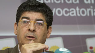Ver v&iacute;deo  'PSOE y PP miden sus fuerzas en Andaluc&iacute;a a pocos d&iacute;as del inicio de la campa&ntilde;a electoral'