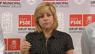 Ver v&iacute;deo  'El PSOE solicita la comparecencia de seis ministros en el Congreso'