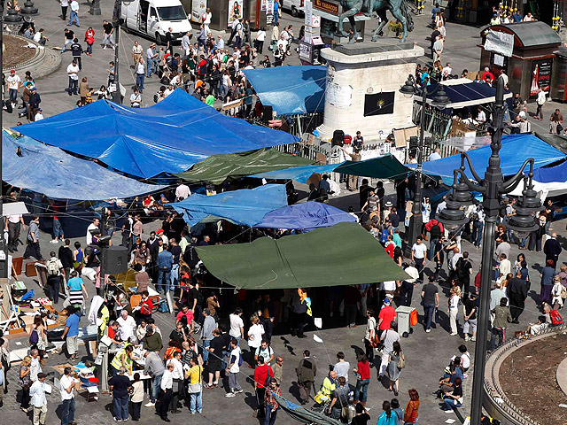 La Puerta del Sol, centro de las protestas contra el sistema pol�tico