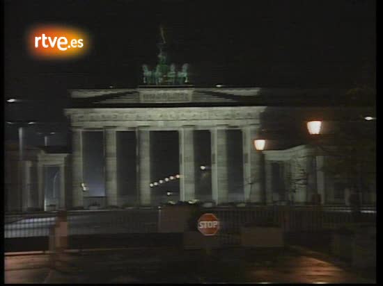 Informe Semanal - 1989 La ca&iacute;da del muro de Berl&iacute;n
