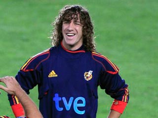 Ver v&iacute;deo  'Puyol quiere 100 partidos con Espa&ntilde;a'