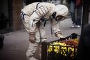 Framis deambular&aacute; por las calles neoyorkinas con su traje espacial, por el metro, el autob&uacute;s, los restaurantes, las bibliotecas...