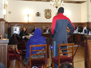 Ver v&iacute;deo  'Ha quedado visto para sentencia el primer juicio por un caso de ablaci&oacute;n en Espa&ntilde;a'
