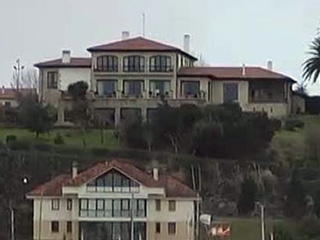Ver v&iacute;deo  '&iquest;Qui&eacute;n me compra la casa? - Casas de lujo en Santander'