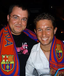 &iquest;Qui&eacute;n le iba a decir a Miguel Serrano que llevar&iacute;a una bufanda del Bar&ccedil;a?