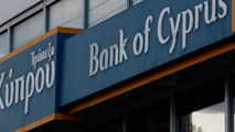 Ir al Video&nbsp;La quita de los dep&oacute;sitos no garantizados en el Banco de Chipre podr&aacute; ser de hasta el 60%