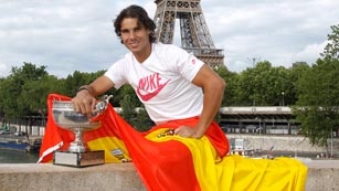 Ver v&iacute;deo  'Rafa Nadal, abanderado espa&ntilde;ol en Londres 2012'
