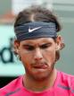 Rafael Nadal ha empezado mucho m&aacute;s fuerte que el serbio esta reanudaci&oacute;n de la final de Roland Garros suspendida el domingo por la lluvia.