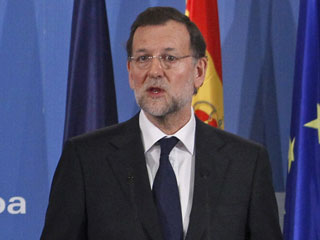 Ver v&iacute;deo  'Rajoy descarta subir los impuestos en los pr&oacute;ximos meses aunque "nada es para siempre"'