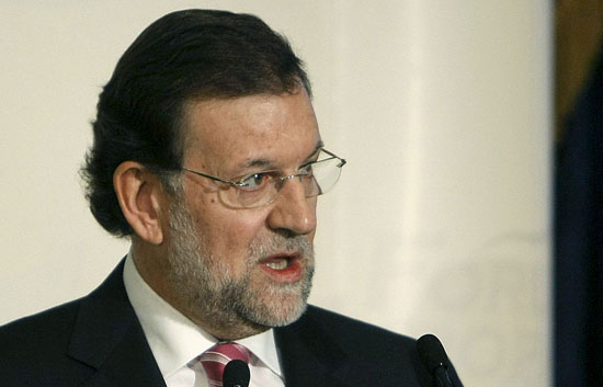 Rajoy tacha de "demagogo" a Zapatero