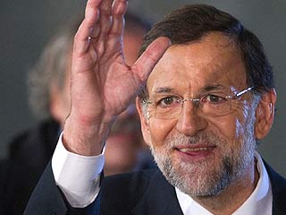 Ver v&iacute;deo  'Rajoy lndoslega a G&eacute;nova entre gritos de "presidente, presidente"'