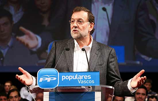 Rajoy elogia el pacto del Pa&iacute;s Vasco