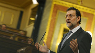 Ver v&iacute;deo  'Rajoy recrimina a Rubalcaba que use la conversaci&oacute;n privada sobre la "huelga" y le dice que &eacute;l nunca usar&iacute;a el sms que apareci&oacute; en la prensa'