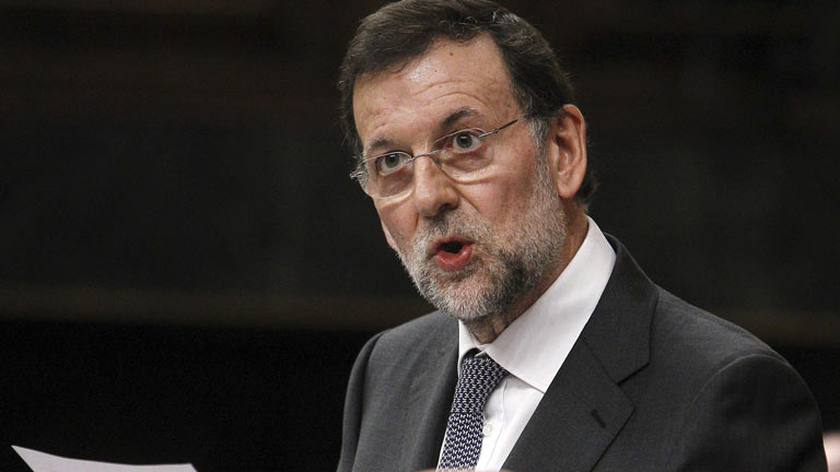 Rajoy a Amaiur: "Influyan en ETA para que se disuelva inmediatamente y sin condiciones"