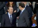 Ir al Video&nbsp;Rajoy y Rubalcaba charlan largo y tendido antes del inicio del desfile militar
