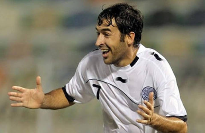 Ra&uacute;l, en una imagen de archivo con su actual club, el Al sadd de Catar