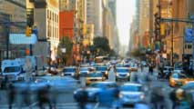 Ir al Video&nbsp;Raymond Orr nos ense&ntilde;a Nueva York a un ritmo fren&eacute;tico