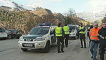 Ir al Video&nbsp;Reabierta la carretera al balneario de Panticosa, en Huesca