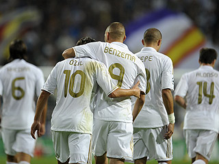 Ver v&iacute;deo  'Real Madrid 4 - 0 Olympique de Lyon'
