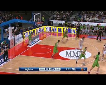 Ir al Video&nbsp;El Real Madrid empata la semifinal al Caja Laboral