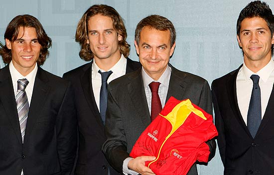 Recepci&oacute;n oficial de los h&eacute;roes de la Davis