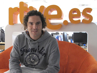 Ver v&iacute;deo  'Las recetas de David Bisbal: "Soy buen catador de las comidas de mi madre"'