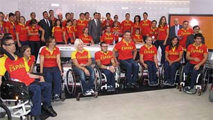 Ver v&iacute;deo  'Reconocimiento p&uacute;blico en RTVE para los atletas paral&iacute;mpicos'