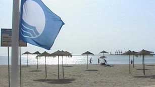 Ver v&iacute;deo  'R&eacute;cord de banderas azules en playas en Espa&ntilde;a'