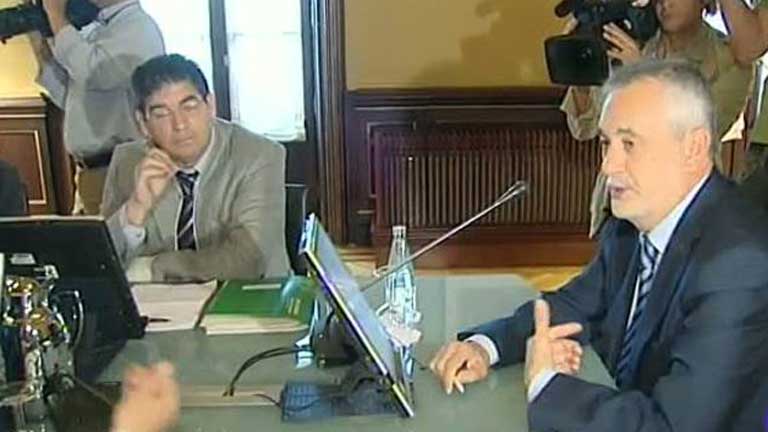 Andaluc&iacute;a recorta 2.500 millones de euros buscando cumplir el objetivo de d&eacute;ficit del 1,5%