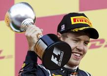 Vettel celebra su tercer puesto en el GP de Jap&oacute;n, que le certifica el campeonato