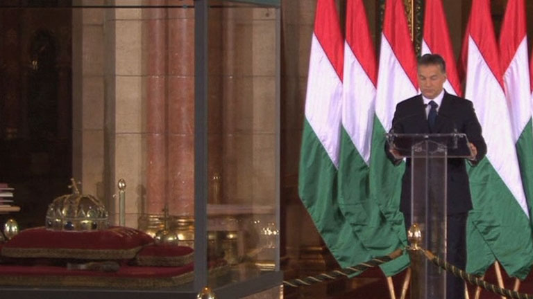 El expediente de la Uni&oacute;n Europea divide a la clase pol&iacute;tica de Hungr&iacute;a