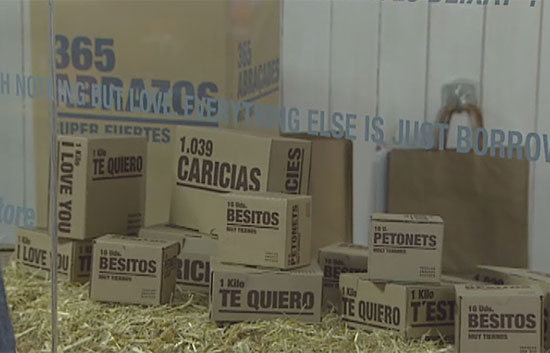 En Barcelona estas navidades va a ser posible regalar un kilo de besos o mil caricias