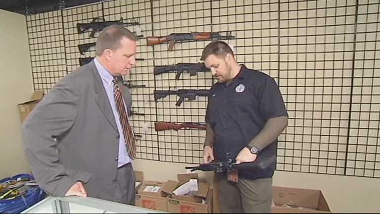 EE.UU. bate el r&eacute;cord de solicitudes de compra en armas en diciembre