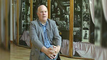 Declan Donnellan, director y fundador de la compa&ntilde;&iacute;a Cheek by Jowl