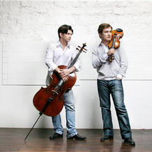 Renaud y Gautier Capu&ccedil;on