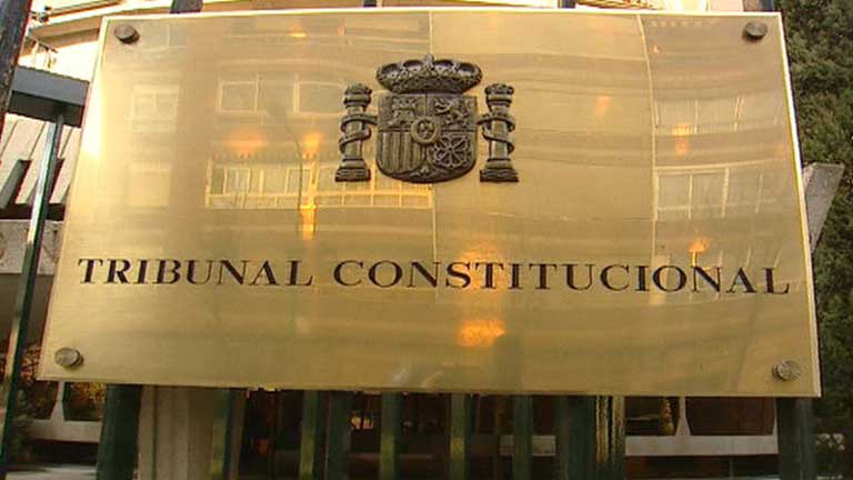 Ultim&aacute;tum del Constitucional insta a PP y PSOE a acordar renovaci&oacute;n 