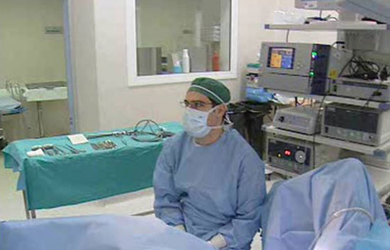 Reporteros del telediario - Se reconstruye el cl�toris a v�ctimas de la ablaci�n