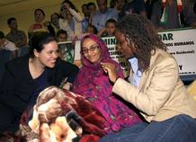 REPRESENTANTES CENTRO ROBERT F. KENNEDY VISITAN ACTIVISTA AMINETU HAIDAR REPRESENTANTES CENTRO ROBERT F. KENNEDY VISITAN ACTIVISTA AMINETU HAIDAR
